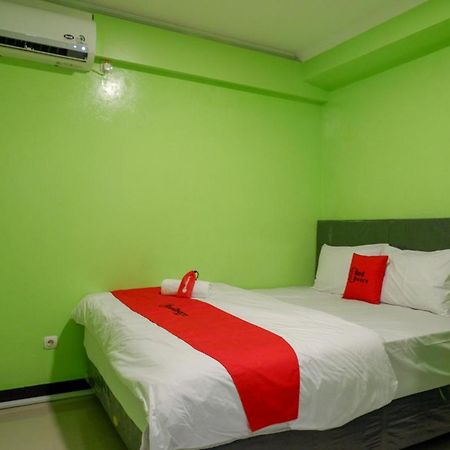 Reddoorz @ Jalan Gatot Subroto Semarang Hotel Exterior foto