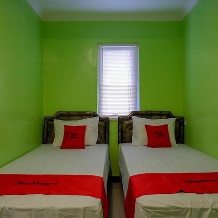 Reddoorz @ Jalan Gatot Subroto Semarang Hotel Exterior foto